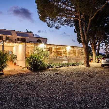 Отель Su Gunventeddu