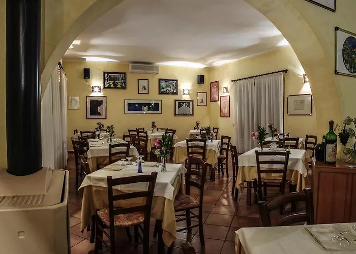 Hotel Su Gunventeddu 2*